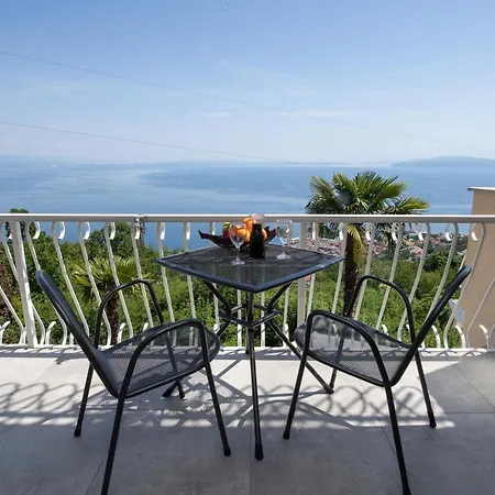 Bela Vista 5 Rustikales Volosko