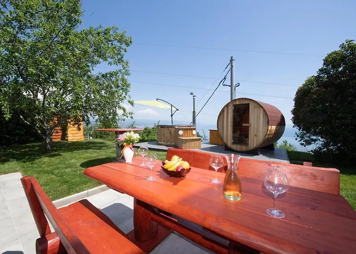 Bela Vista 5 Rustikales Apartman Volosko
